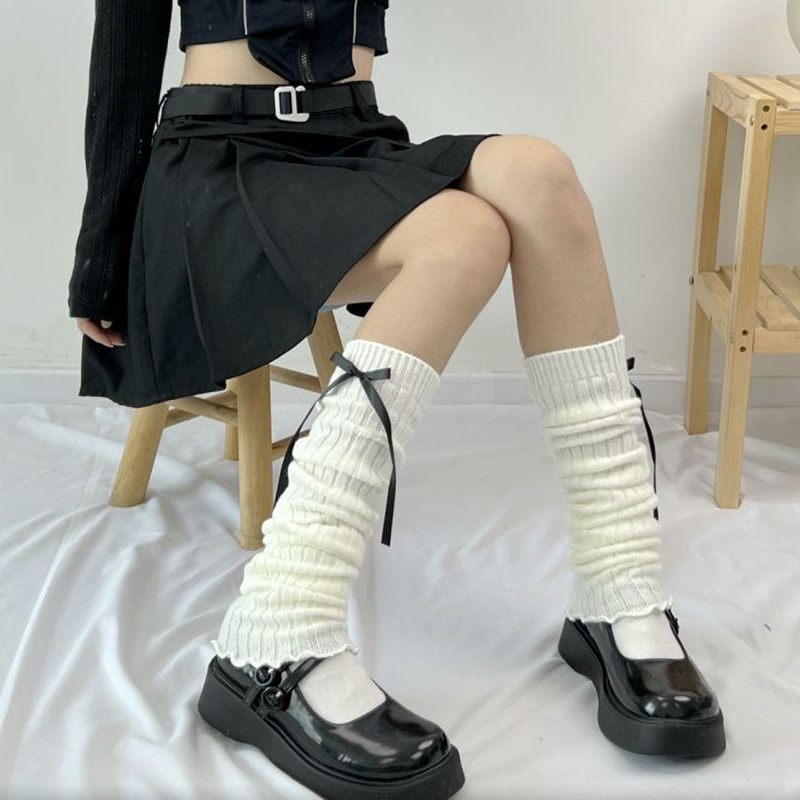 Japanska svartvita högstrumpor