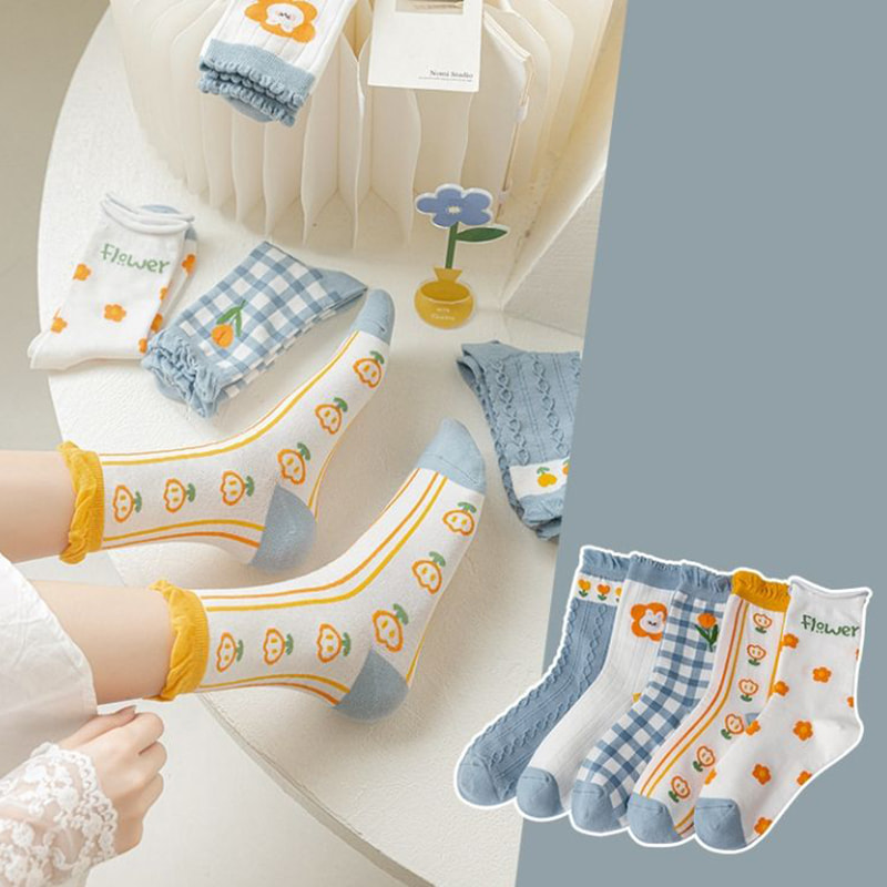 Mid Tube -strumpor för barn, japanska tecknad strumpor trend, koreansk version, fyra säsongs tunna kvinnastrumpor